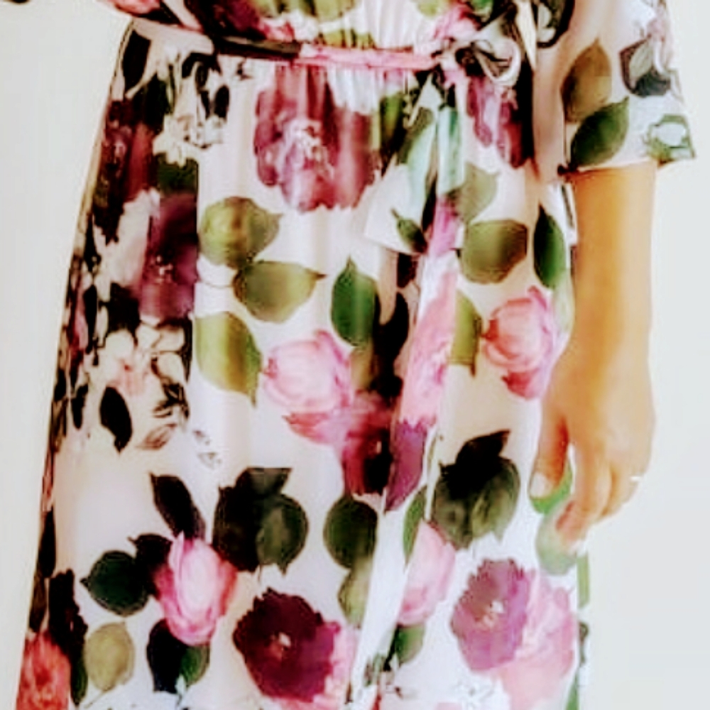 INC International Concepts Beautiful Floaty Fabric Floral Pink Dress. - Picture 4 of 5